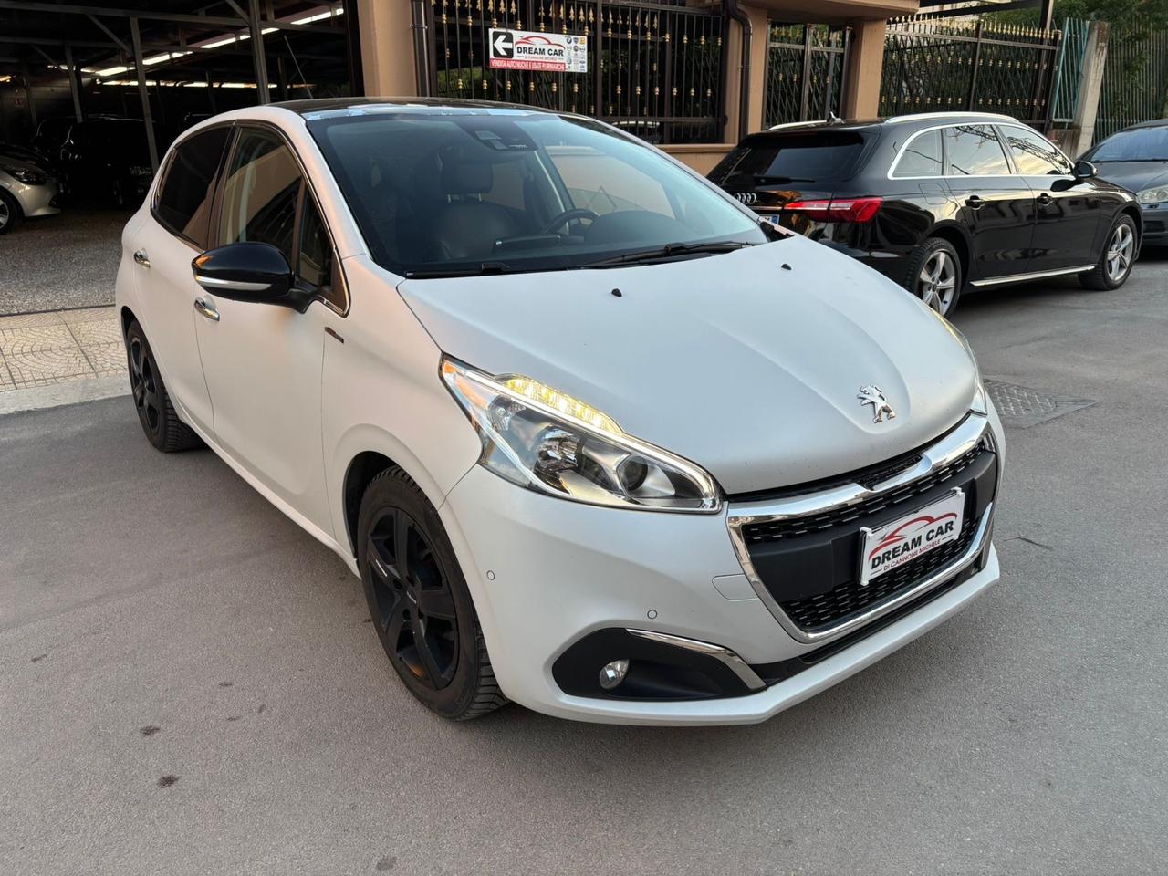 Peugeot 208 BlueHDi 100 5 porte GT Line