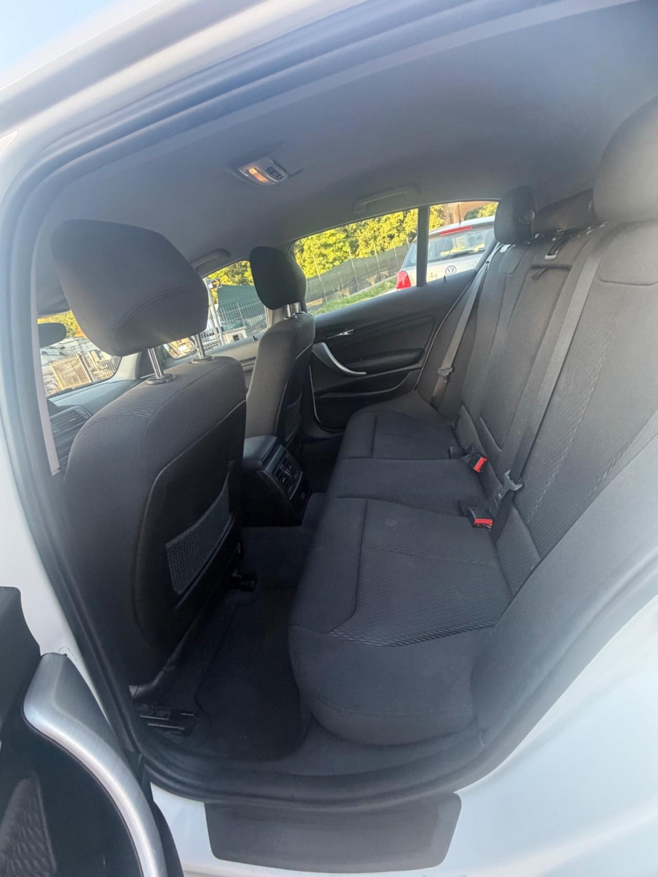 Bmw 116 116d 5p. Urban