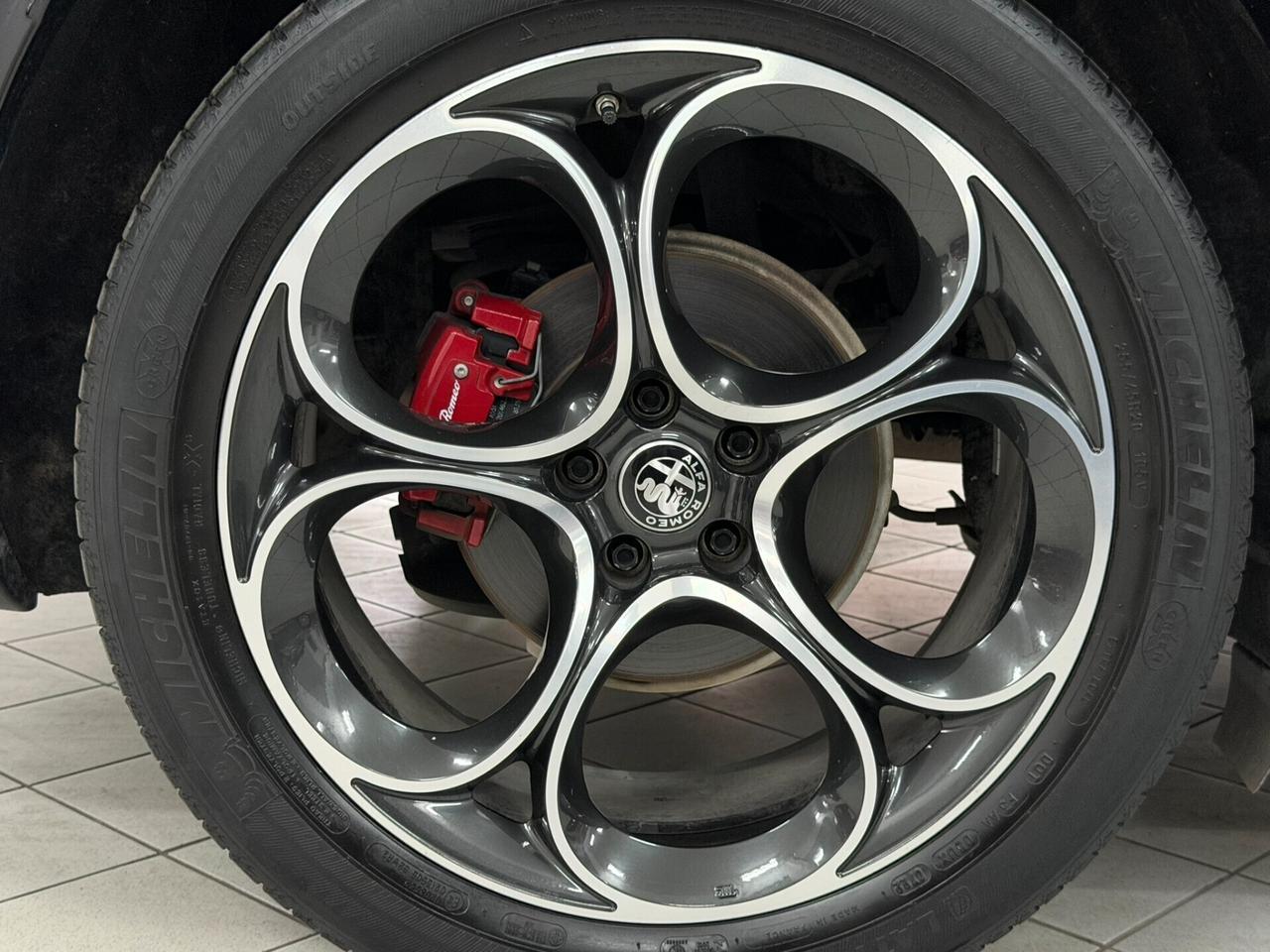 Alfa Romeo Stelvio 2.2 TD 210 CV VELOCE AT8 Q4 DISTRIBUZIONE ESEGUITA