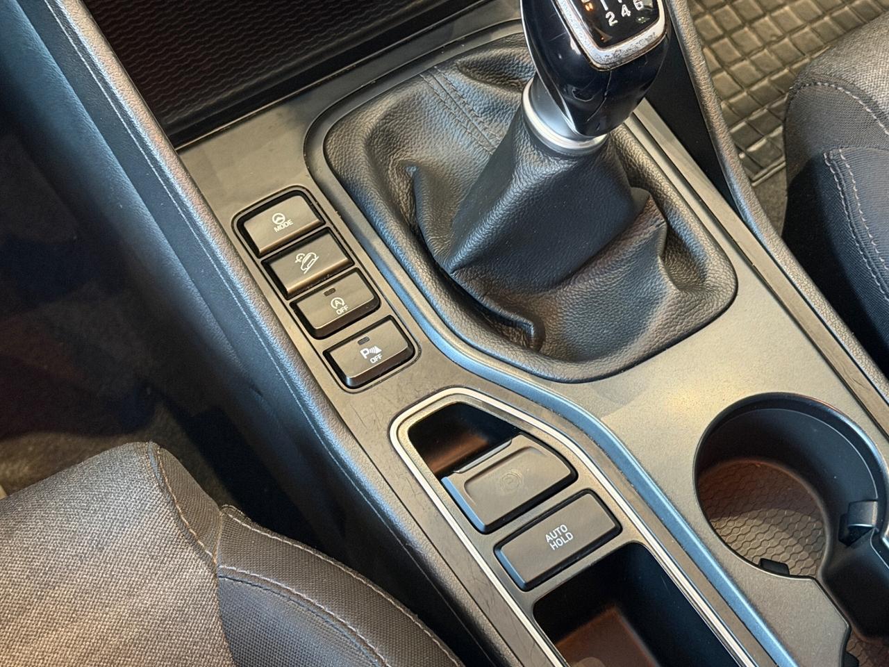 Hyundai Tucson 1.6 CRDi Exellence “NAV/RETROCAM”