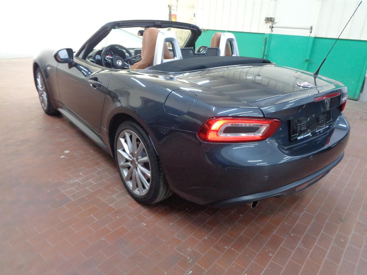 Fiat 124 Spider 1.4 MultiAir Lusso