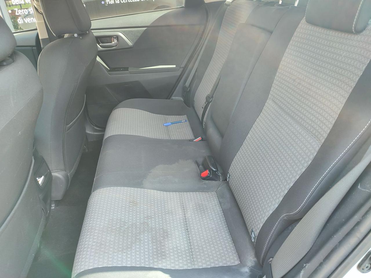 Toyota Auris Style 1.8 HEV Hybrid