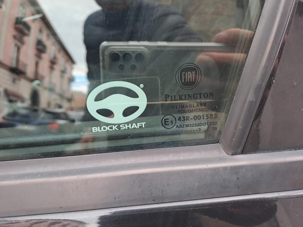 Fiat Punto 1.3 MJT 85 CV 5 porte