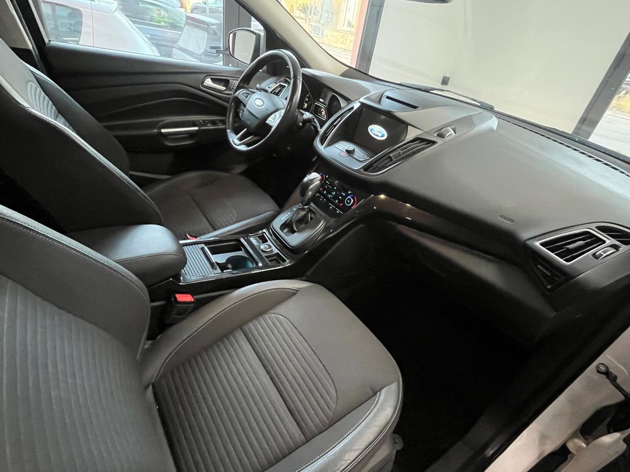 Ford Kuga 2.0 TDCI 150 CV S&S 4WD Powershift Titanium