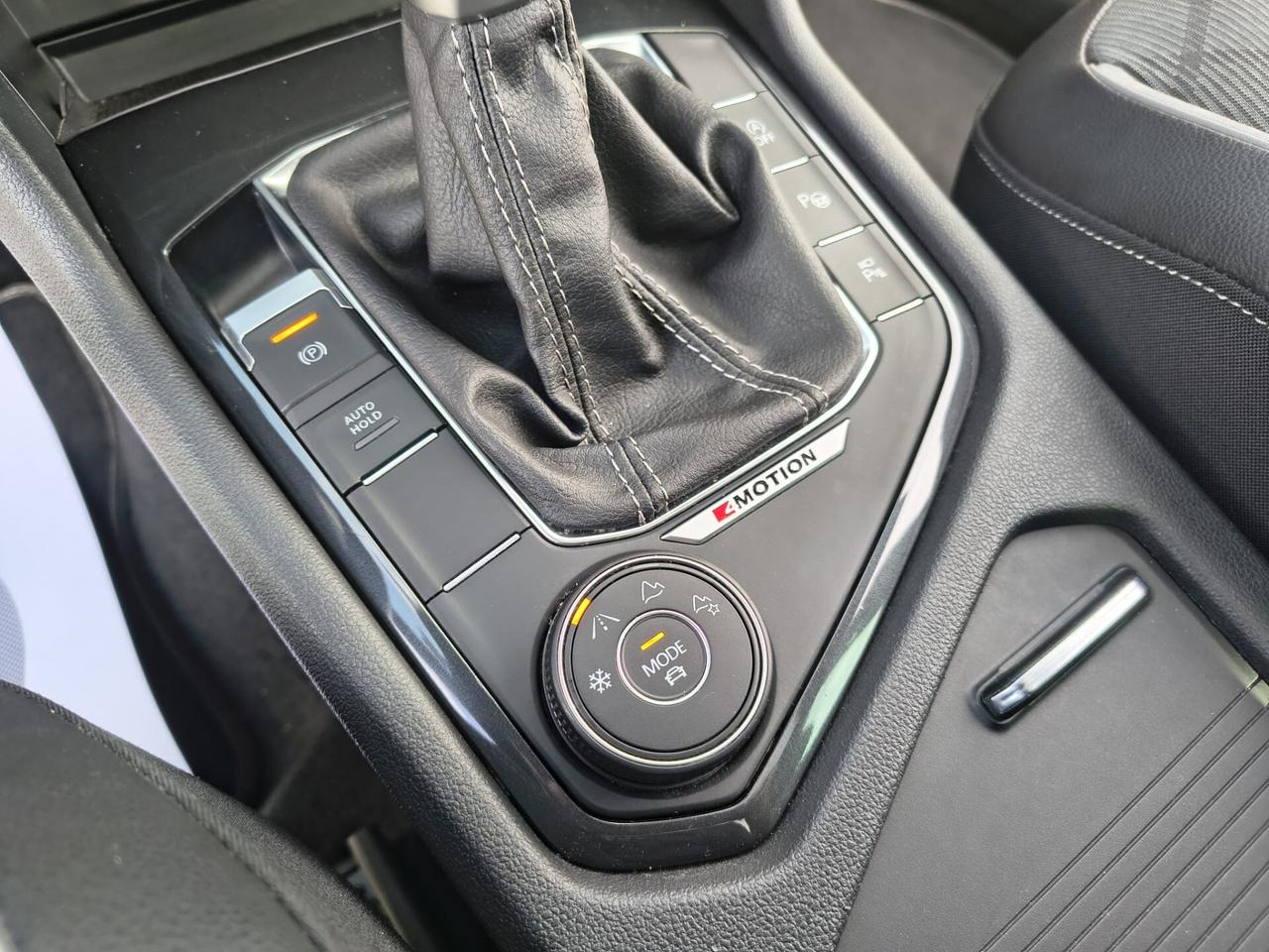 Volkswagen Tiguan 2.0 TDI 200 CV DSG 4MOTION R-Line