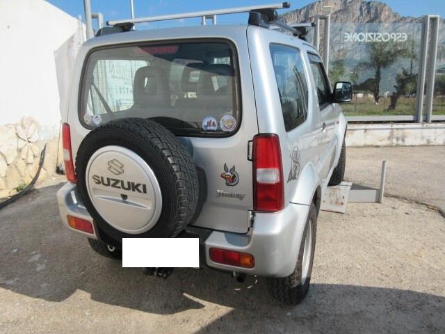 Suzuki Jimny 1.3i 16V cat 4WD JLX