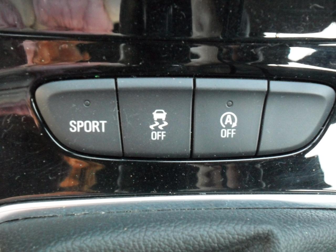 Opel Astra 1.6 CDTi 5 porte Dynamic