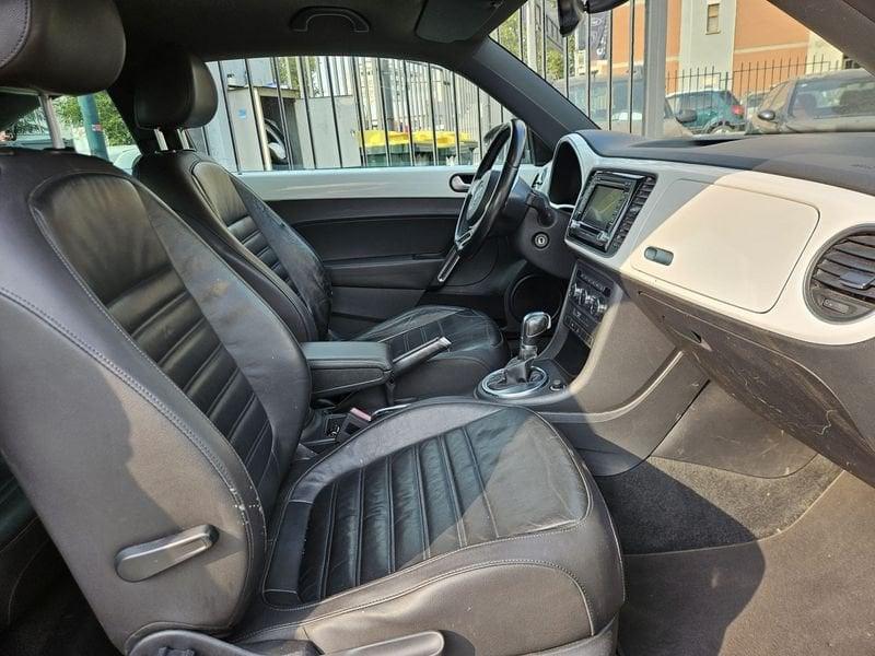 Volkswagen Maggiolino Maggiolino 2.0 tsi Sport dsg