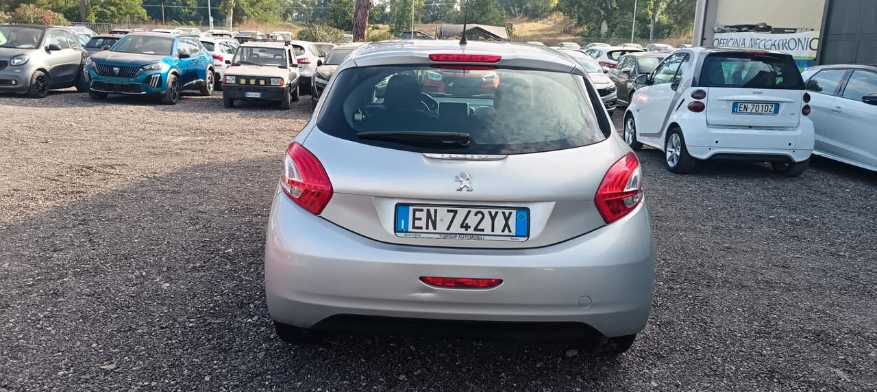 Peugeot 1.4 HDi 68 CV 5 porte Allure
