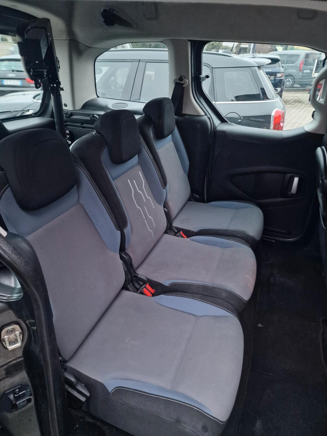 Peugeot Partner Tepee 1.6 HDi 115CV Outdoor