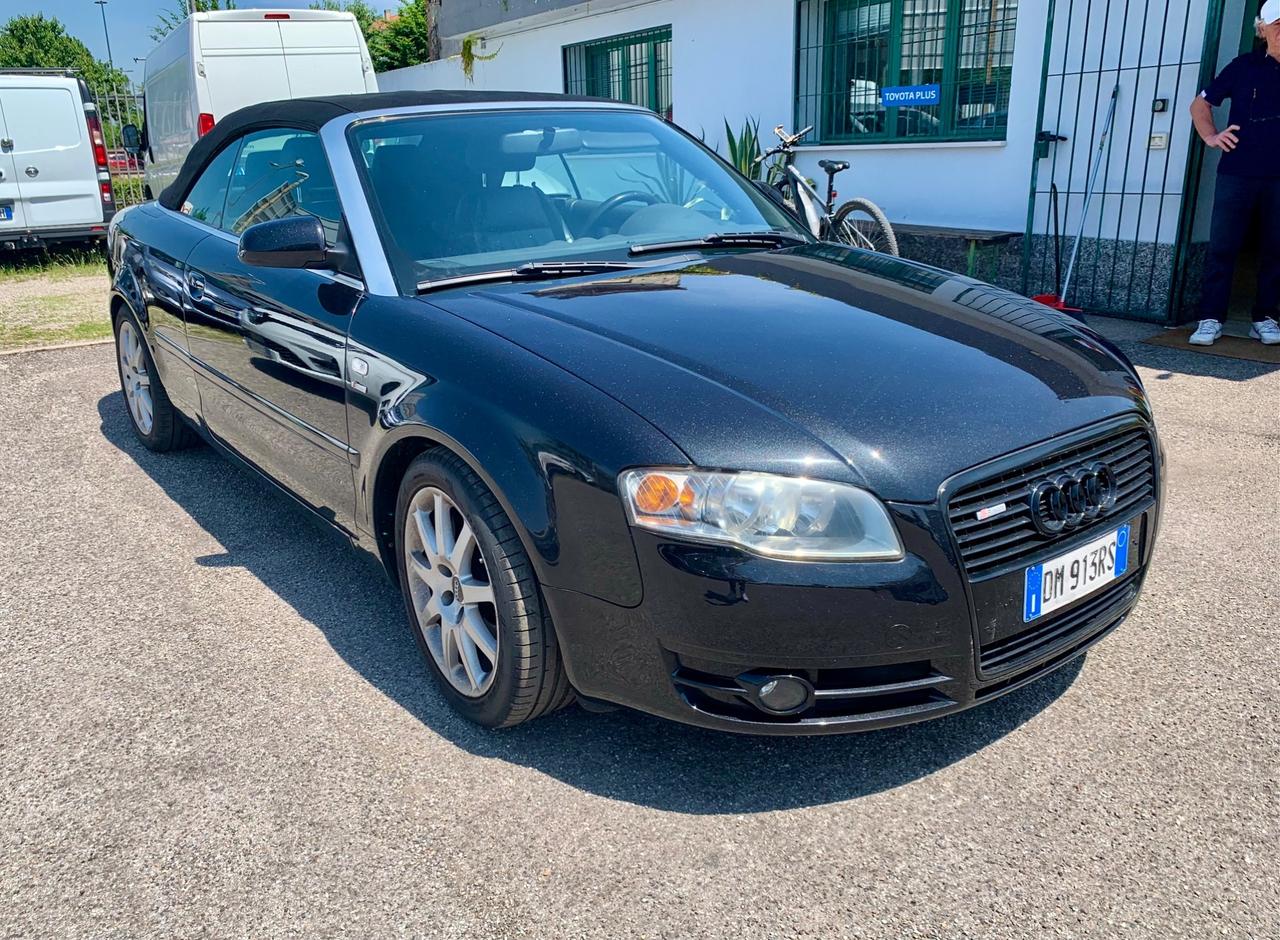 Audi A4 Cabriolet 2.0 16V TFSI multitronic S-Line