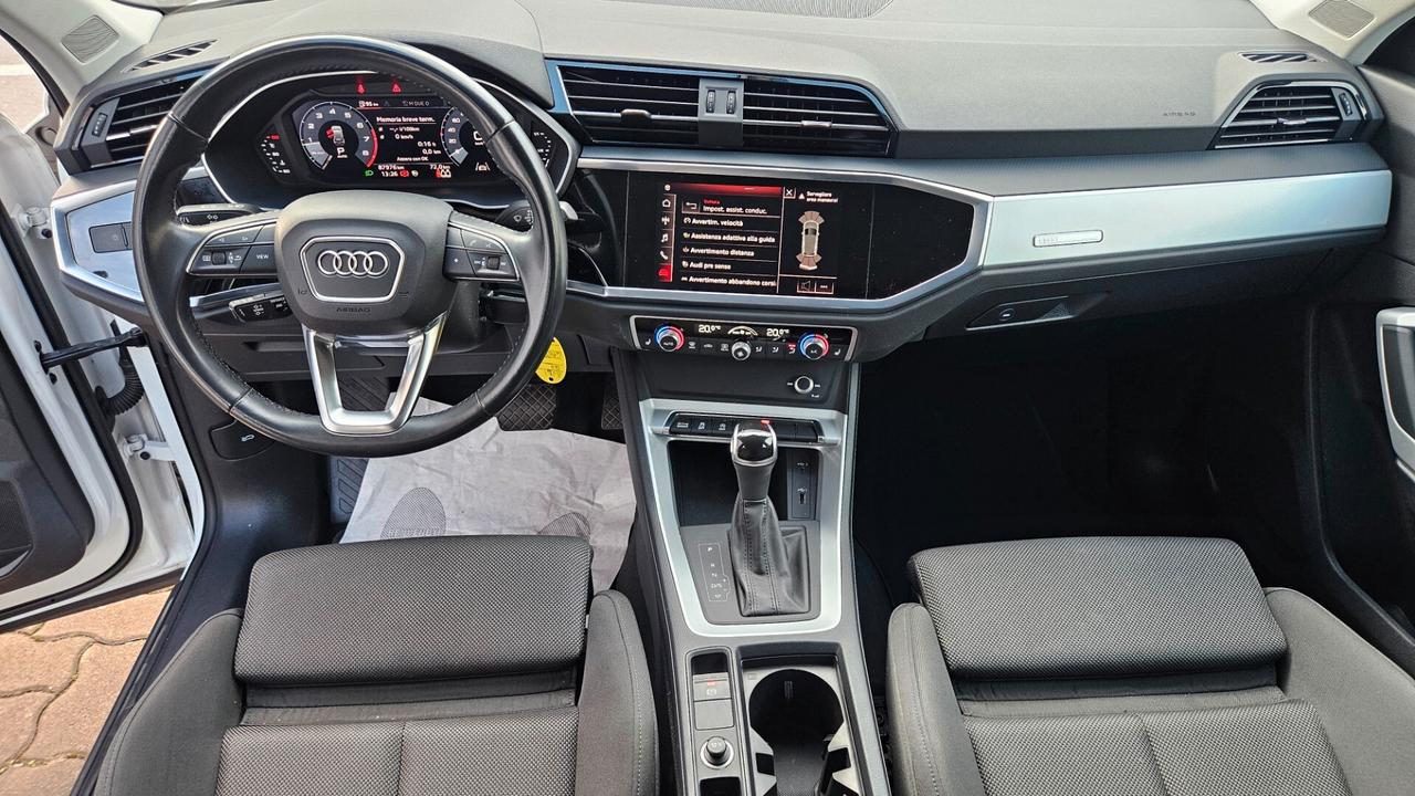 Audi Q3 35 1.5 tfsi mhev ADVANCED s-tronic SED-RISC-COCKPI