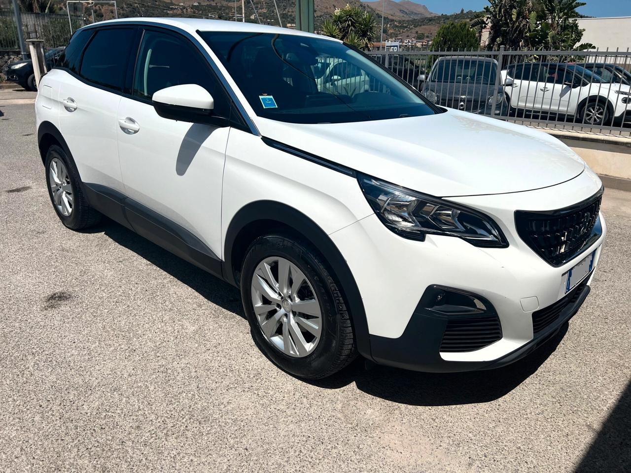 Peugeot 3008 2019 BlueHDi 130 S&S EAT8 Business