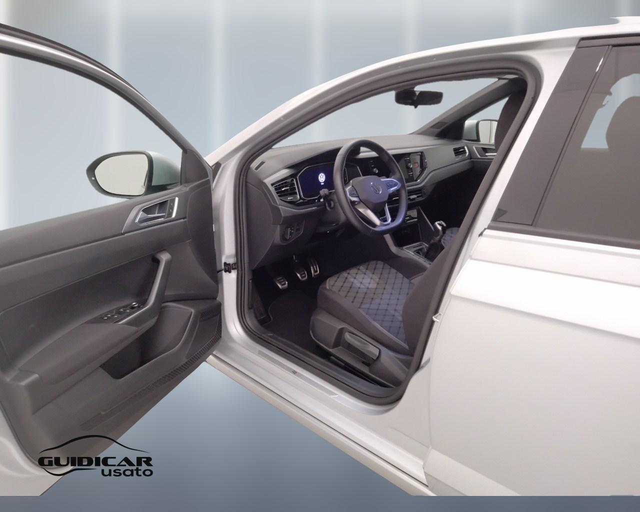 VOLKSWAGEN Taigo - Taigo 1.0 tsi R-Line 115cv
