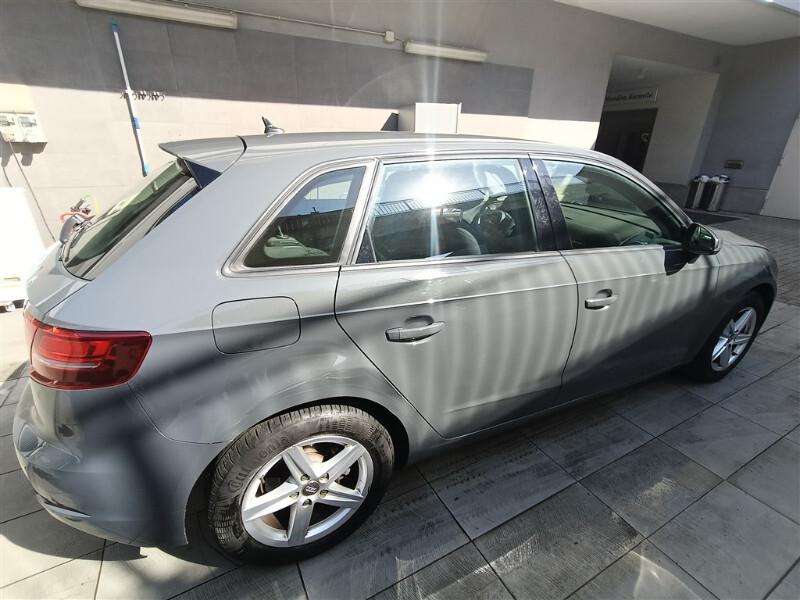 Audi A3 2.0 TDI SPB AUT.+NAVI+FULL LED+PDC+CRUISE+PRIVACY