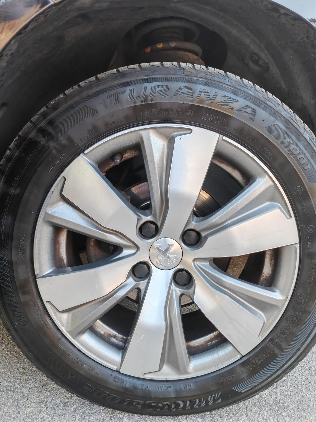 Peugeot 2008 NUOVISSIMA 1.6HDI 100 CV