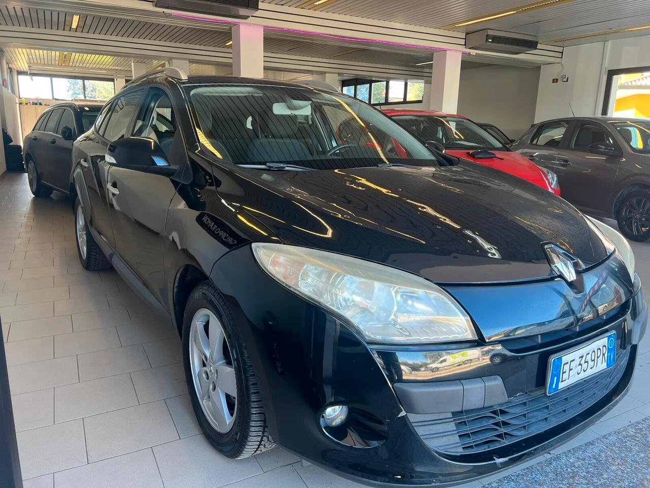 Renault Megane Mégane 1.5 dCi 110CV SporTour Confort