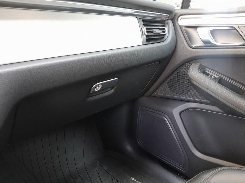 Porsche Macan 2.9 V6 GTS SOLO 20.000KM