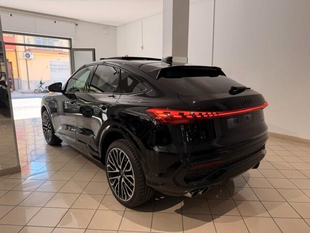 Audi Q5 SportBack TDI 150 kW MHEV+ S tronic quattro S-line Identity Black edition