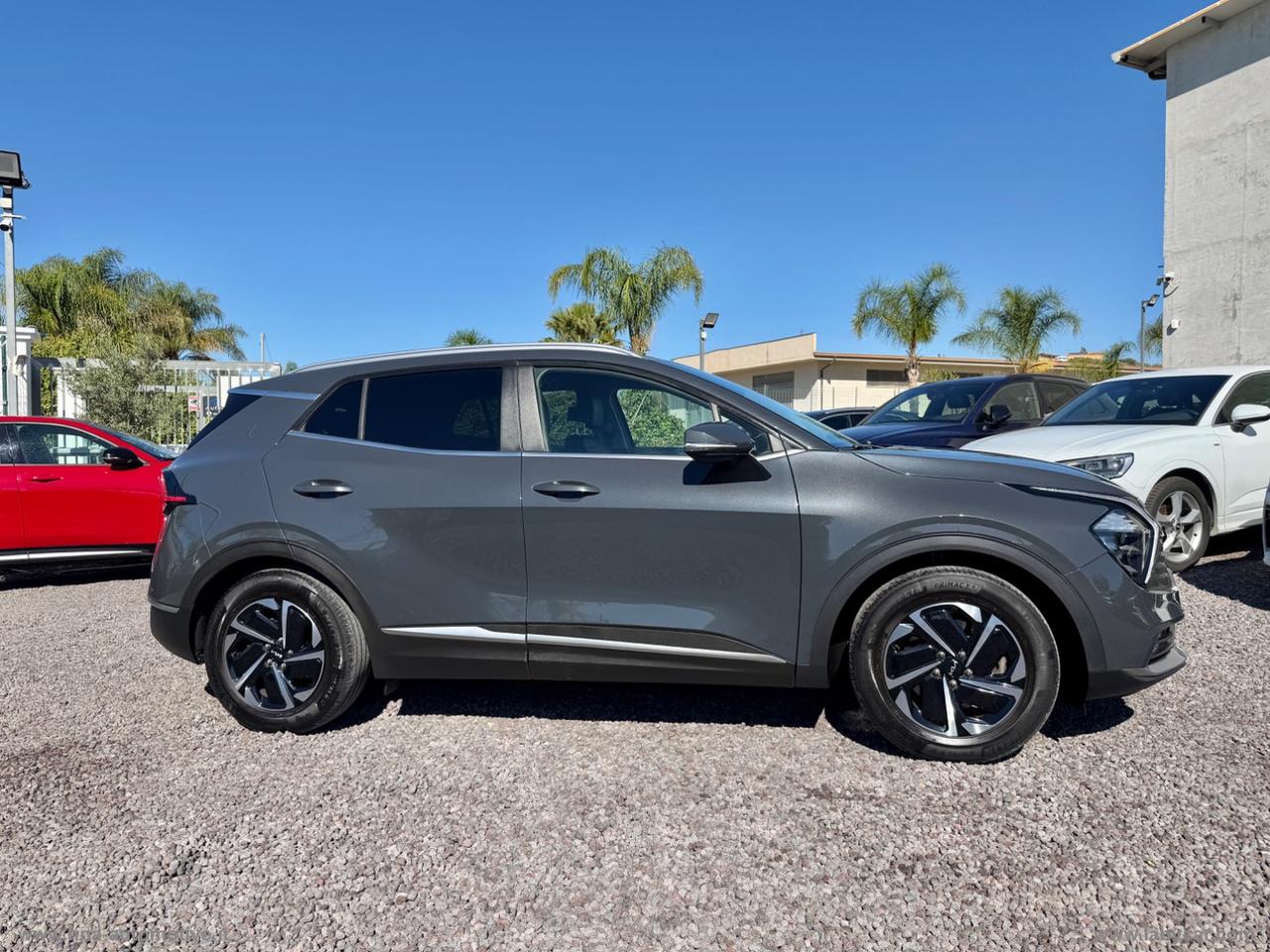 KIA Sportage 1.6 CRDi MHEV Style NAVI LED PELLE RETROCAMERA CARPLAY