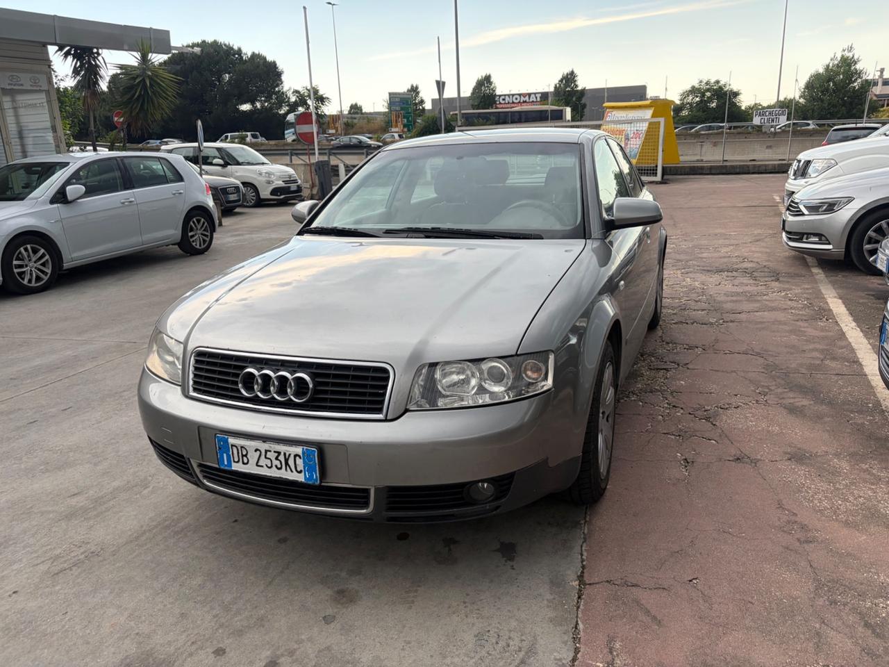 Audi A4 1.9 TDI/130 CV cat BERLINA