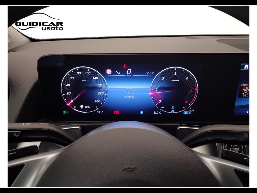 Mercedes-Benz GLB - X247 2023 - GLB 180 d Progressive Advanced auto