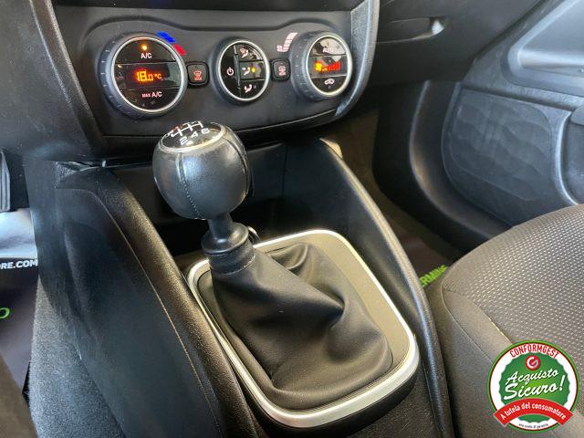 FIAT Tipo 1.6 Mjt 120cv hatchback *NAVI*CAMERA