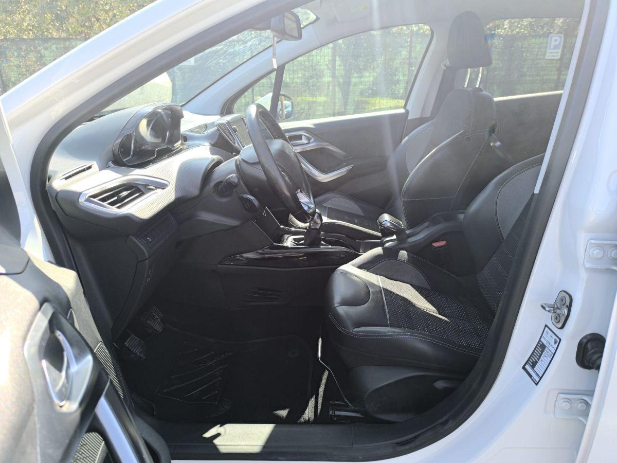 PEUGEOT - 2008 - BlueHDi 100 Allure