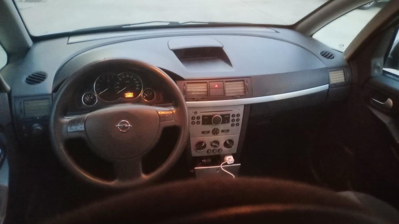 Opel Meriva 1.7 CDTI 101CV Cosmo