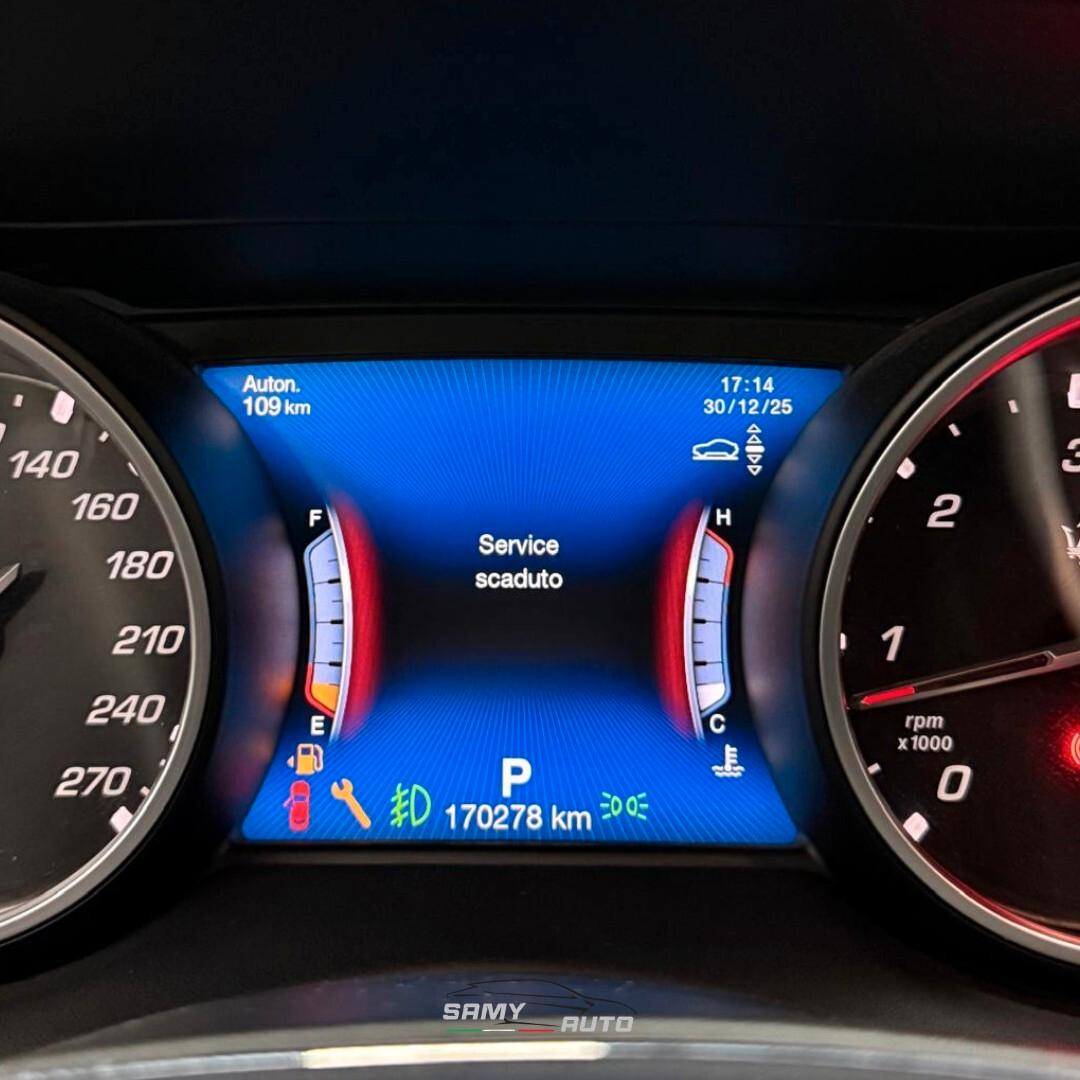 Maserati Levante V6 Diesel Granlusso Nerissimo