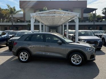 Audi Q3 35 TDI S tronic Business Advanced FARI MATRIX