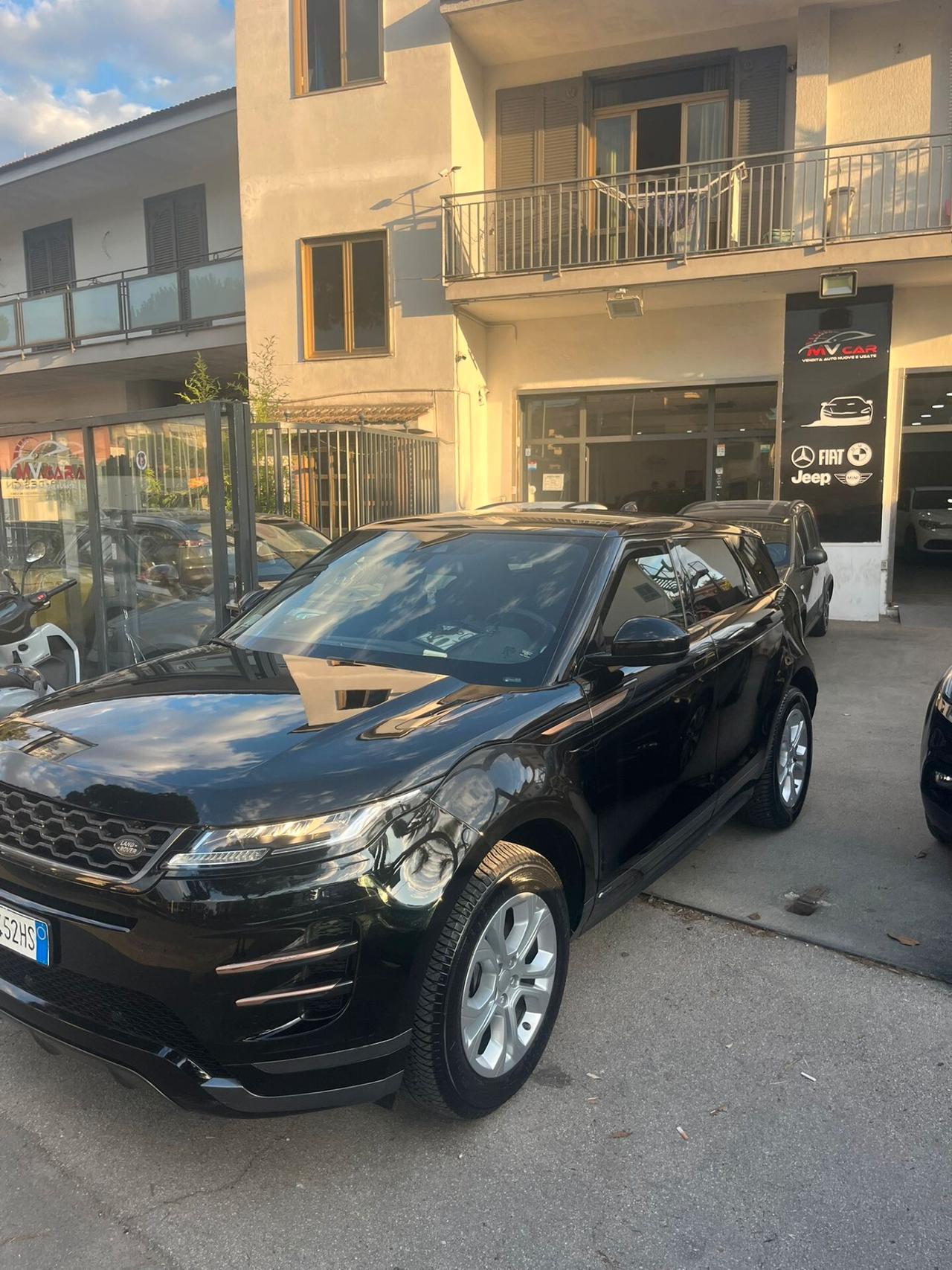 Land Rover Range Rover Evoque LAND ROVER EVOQUE R-DYNAMIC