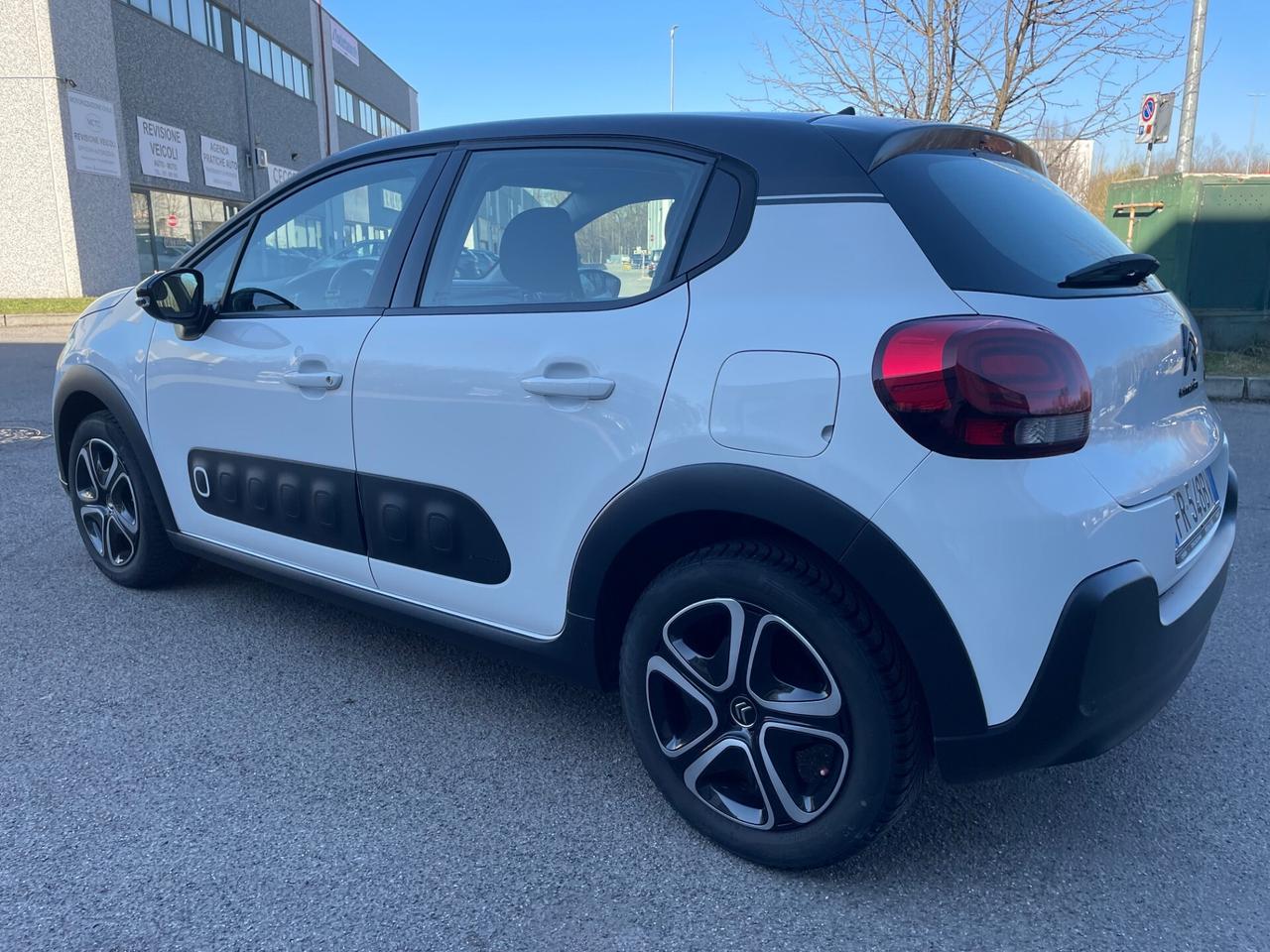 Citroen C3 PureTech 82 Shine*retrocamera*Cinghia fatta*