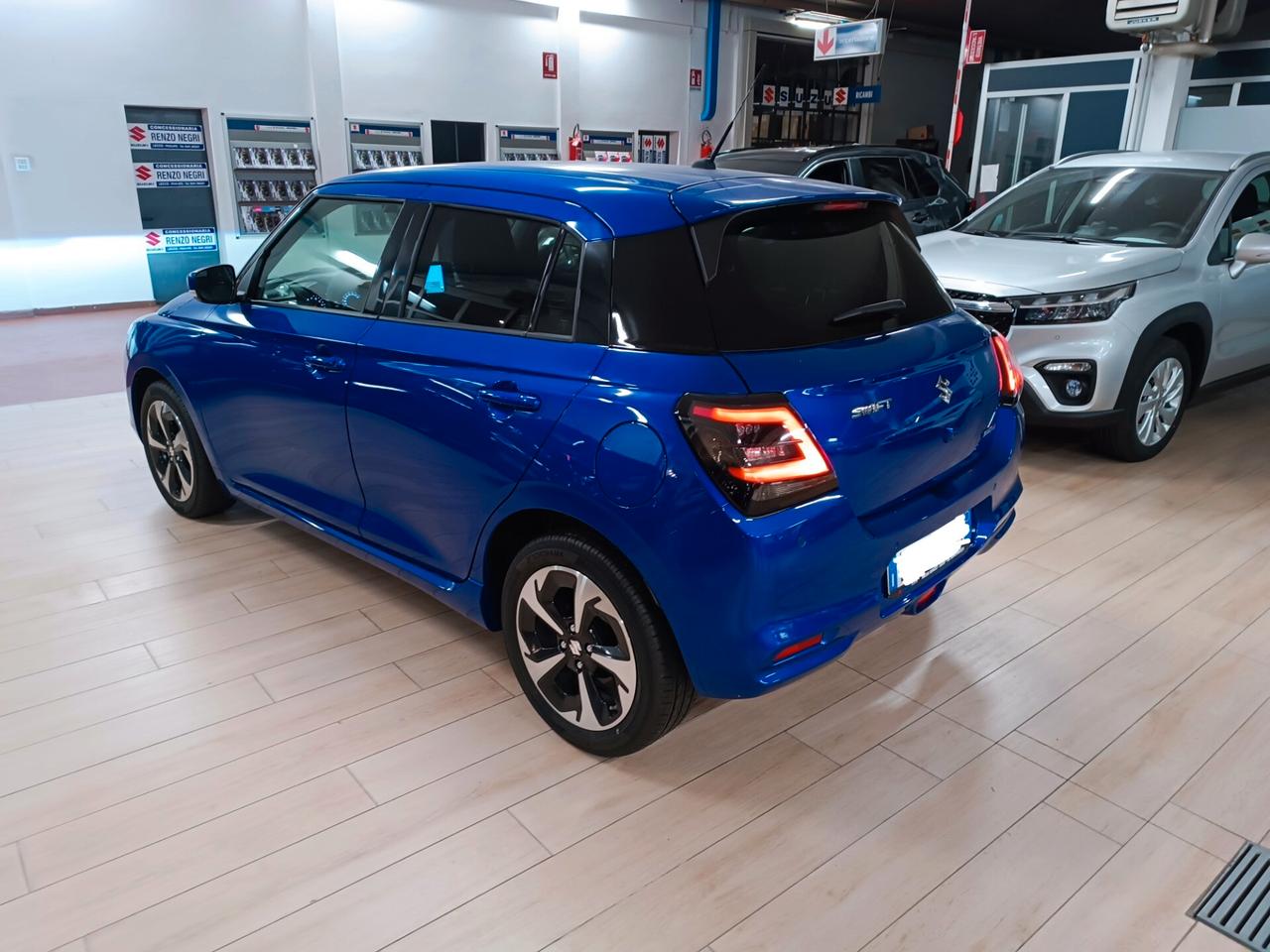 Suzuki Swift 1.2 Hybrid Top