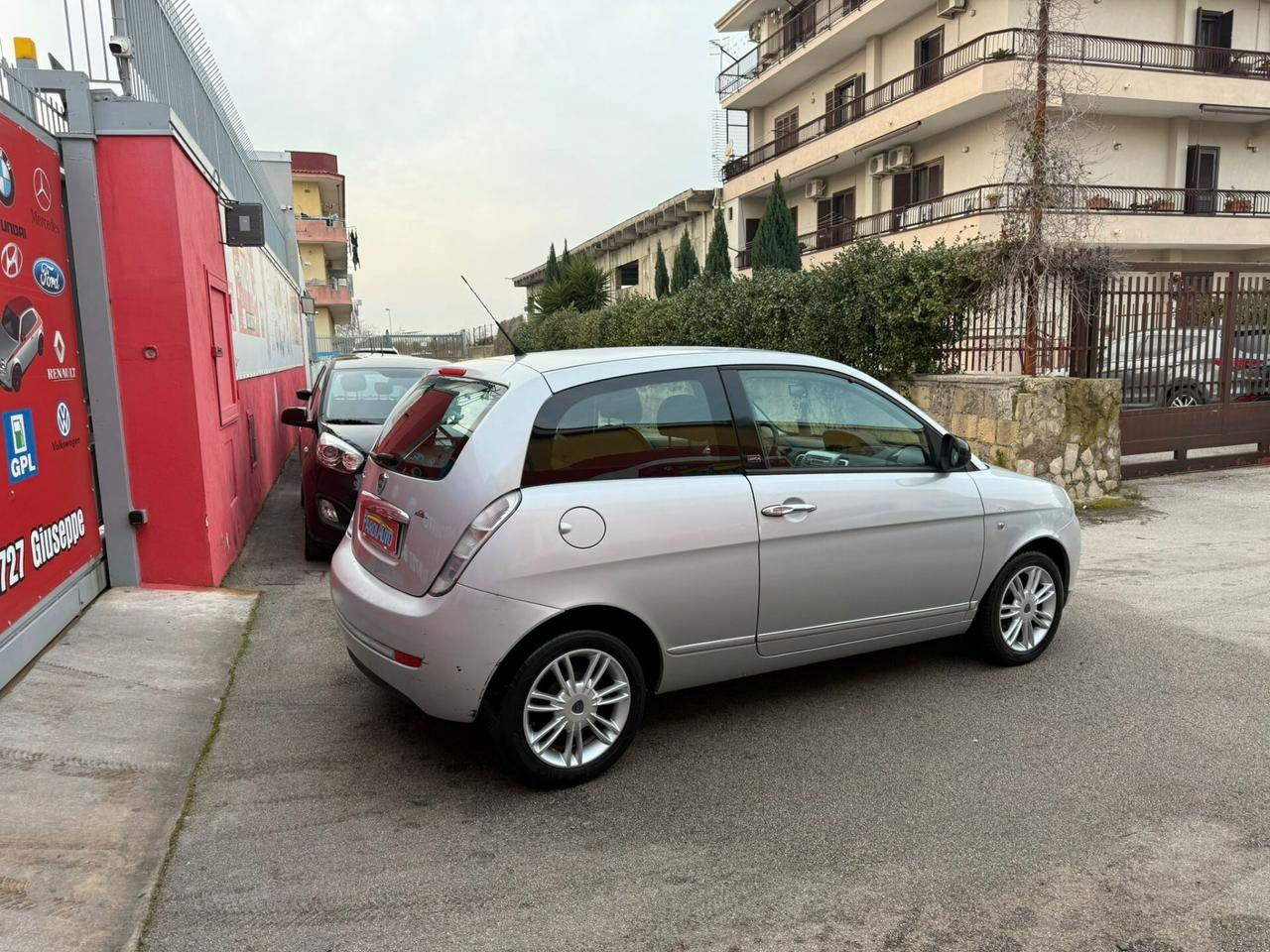 Lancia Ypsilon 1.2 69cv Unyca - 2012