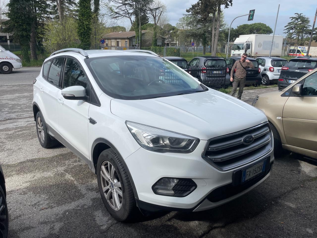 Ford Kuga 1.5 TDCI 120 CV S&S 2WD ST-Line