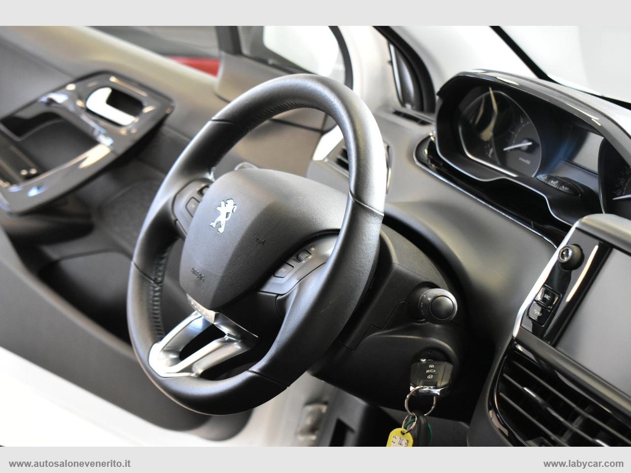 PEUGEOT 208 PureTech 82 S&S 5p. Allure