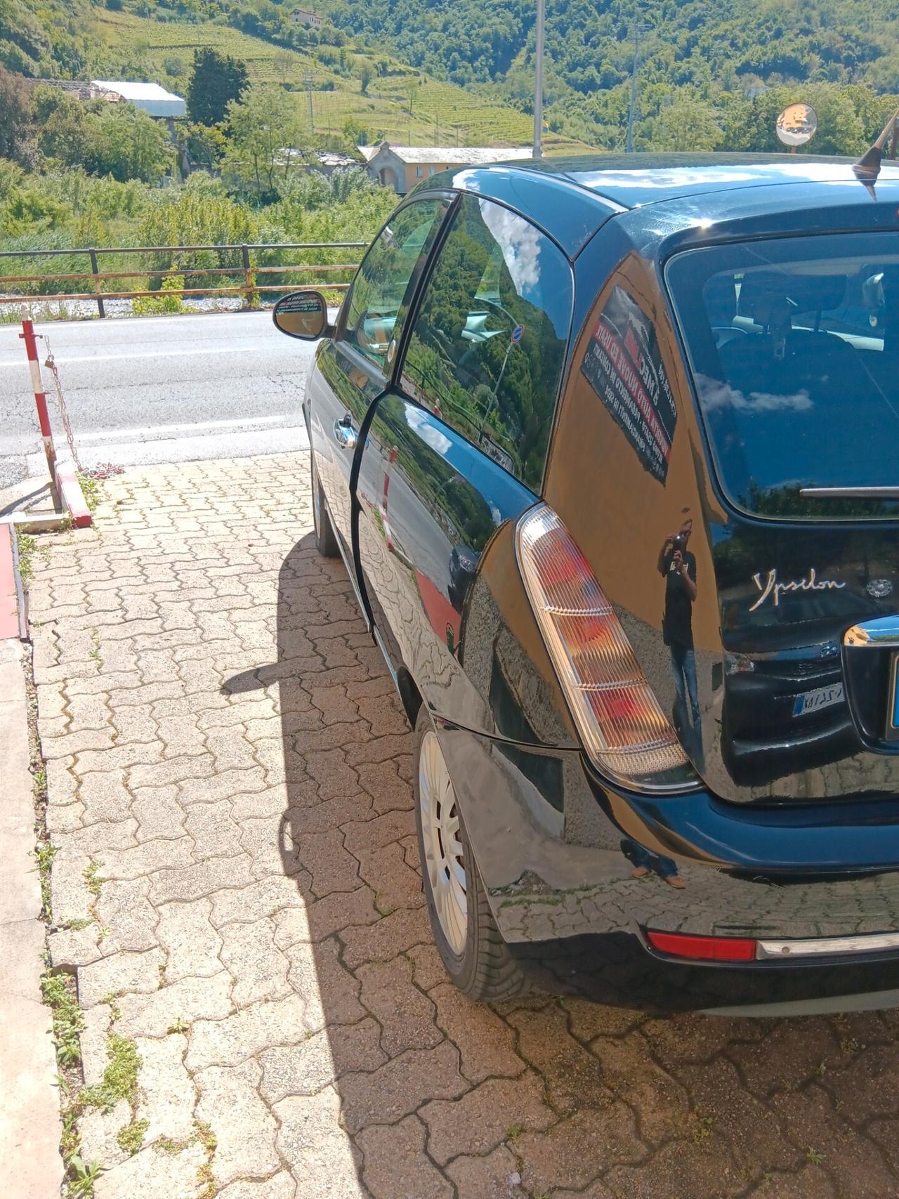 Lancia Ypsilon 1.4 Oro Ecochic GPL