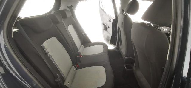 HYUNDAI i10 1.0 MPI Advanced