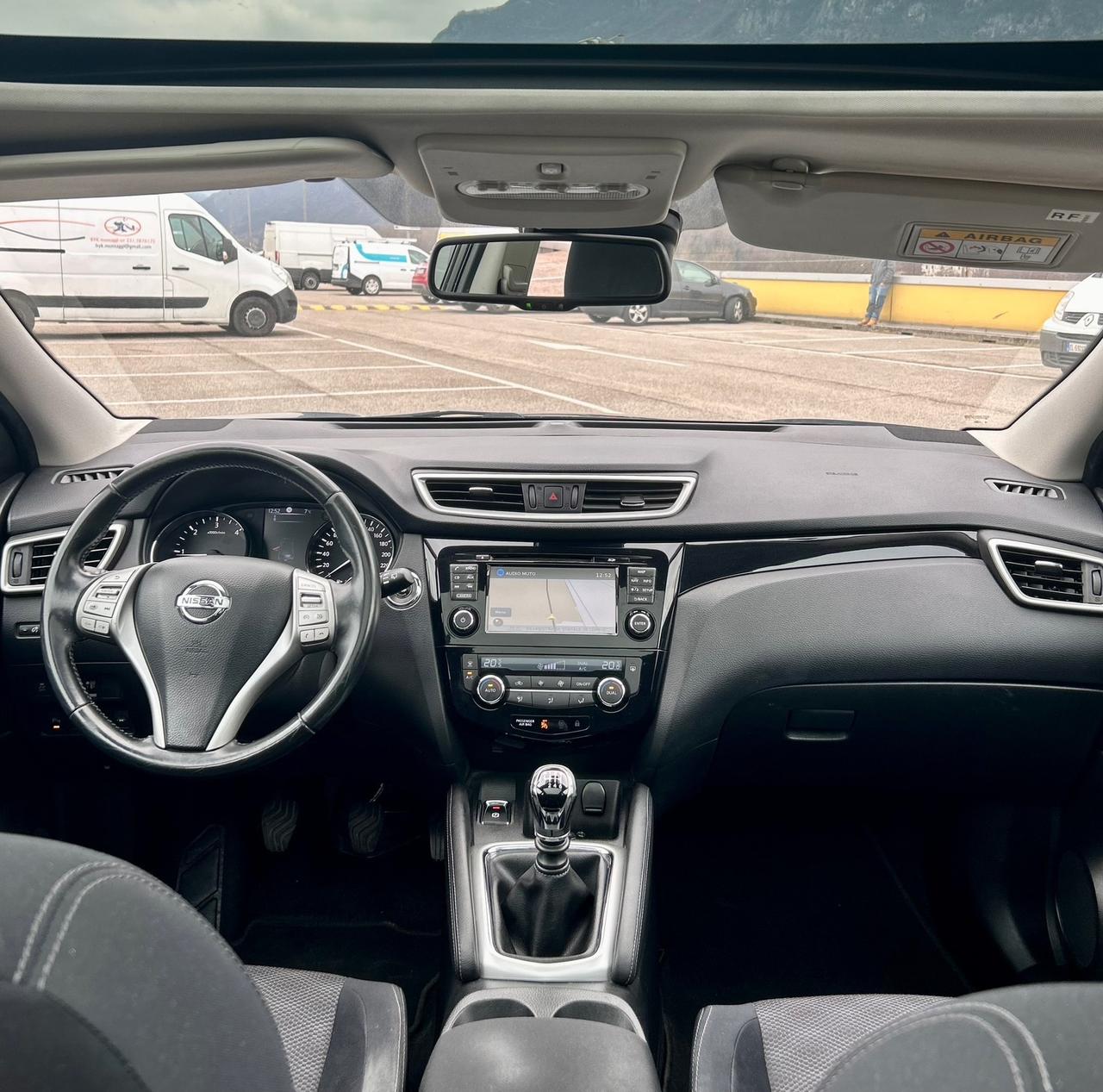 Nissan Qashqai 1.5 dCi Tekna FULL OPTIONAL