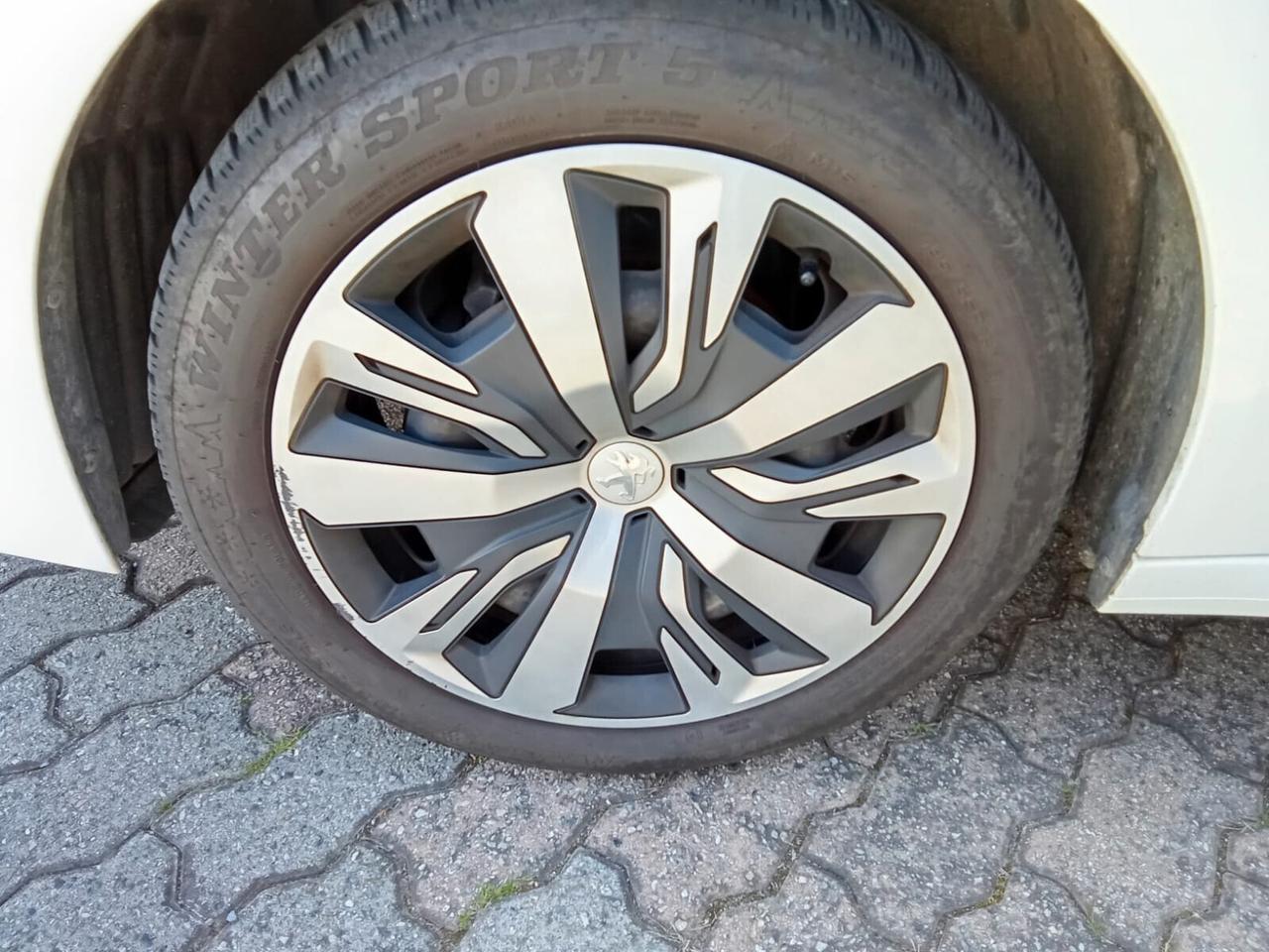 Peugeot 208 PureTech 75 Stop&Start 5 porte Active