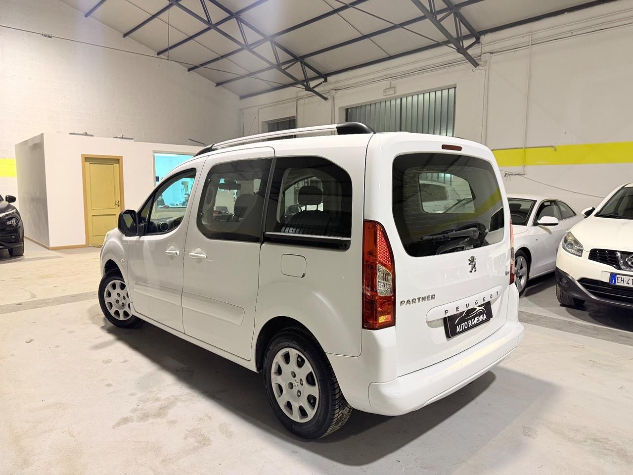 Peugeot Partner Tepee 1.6 HDi 92CV Premium 2011