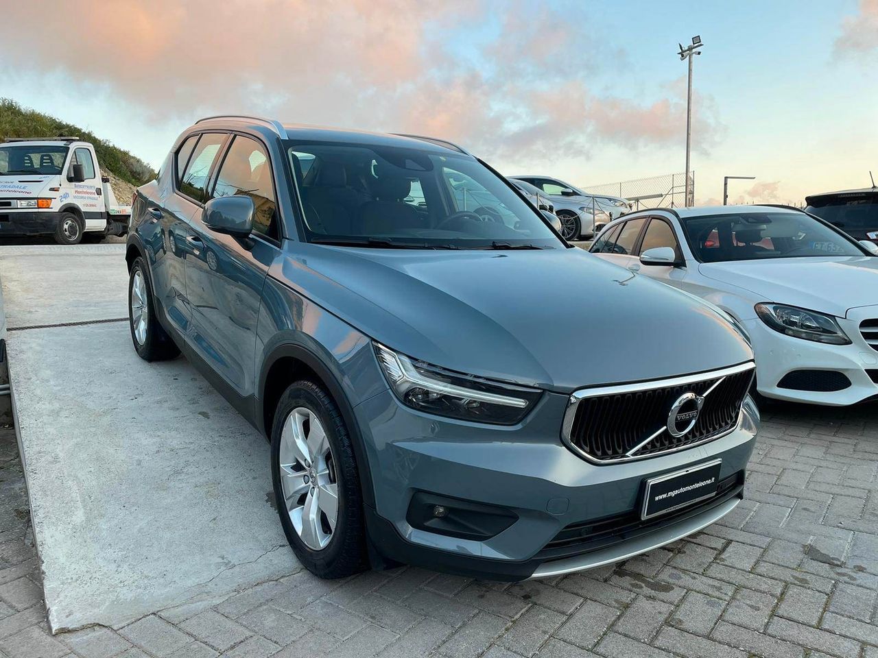 VOLVO XC40 2.0