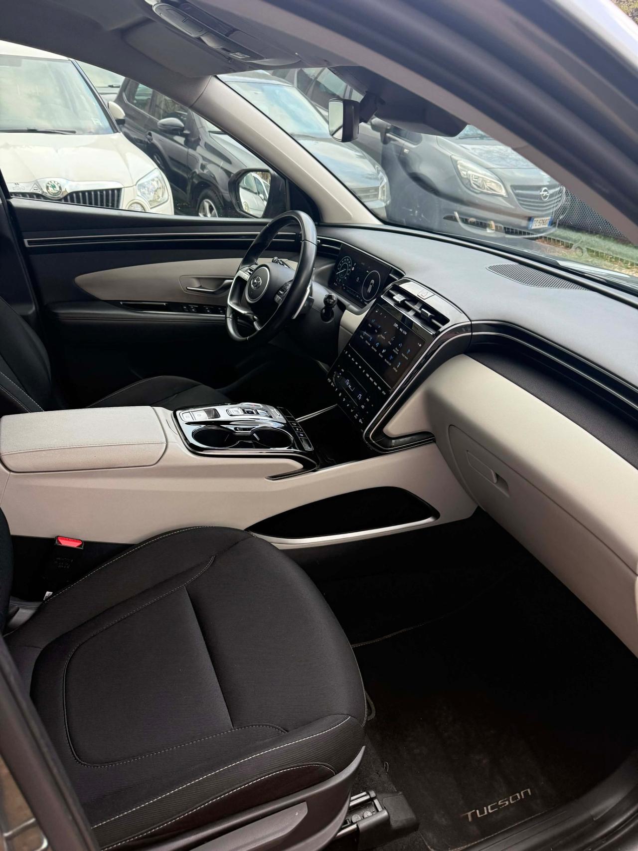 Hyundai TUCSON 1.6 HEV XLINE KMCERT UNICOPR GARANZ