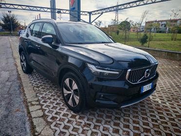 Volvo XC40 T4 Recharge Plug-in Hybrid R-design