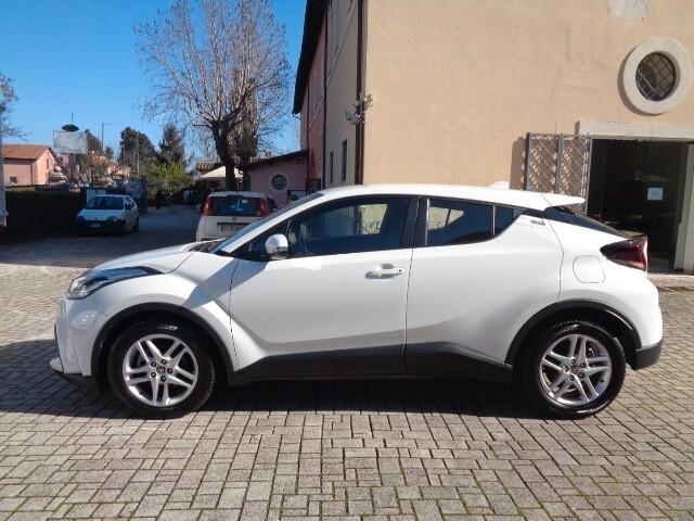 Toyota C-HR 1.8 Hybrid E-CVT Active BIANCO NO VINCOLO DI FINANZIAMENTO