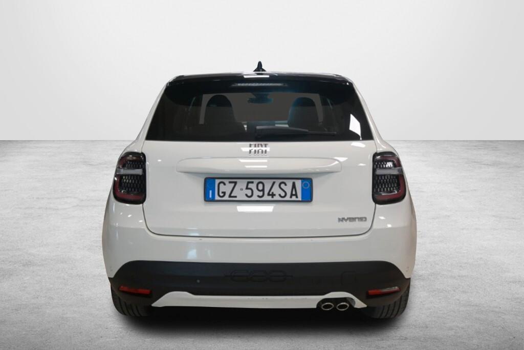 FIAT 600 1.2 HYBRID 145CV DCT MHEV POP ( FARI LED - COCKPIT - CRUISE - MIRROR - SENSORI POST. - CERCHI 17 )