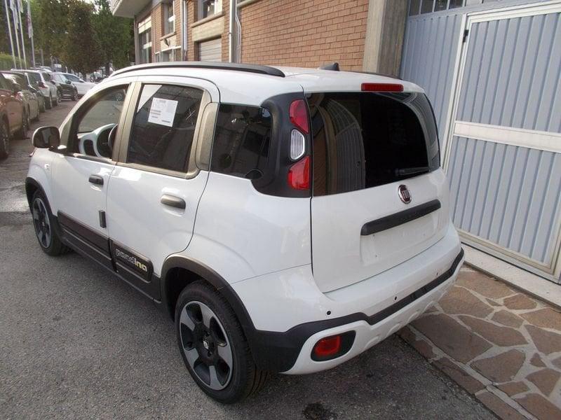 FIAT Panda 1.0 FireFly S&S Hybrid Pandina KM. ZERO 338.7575187 MASSARI MARCO