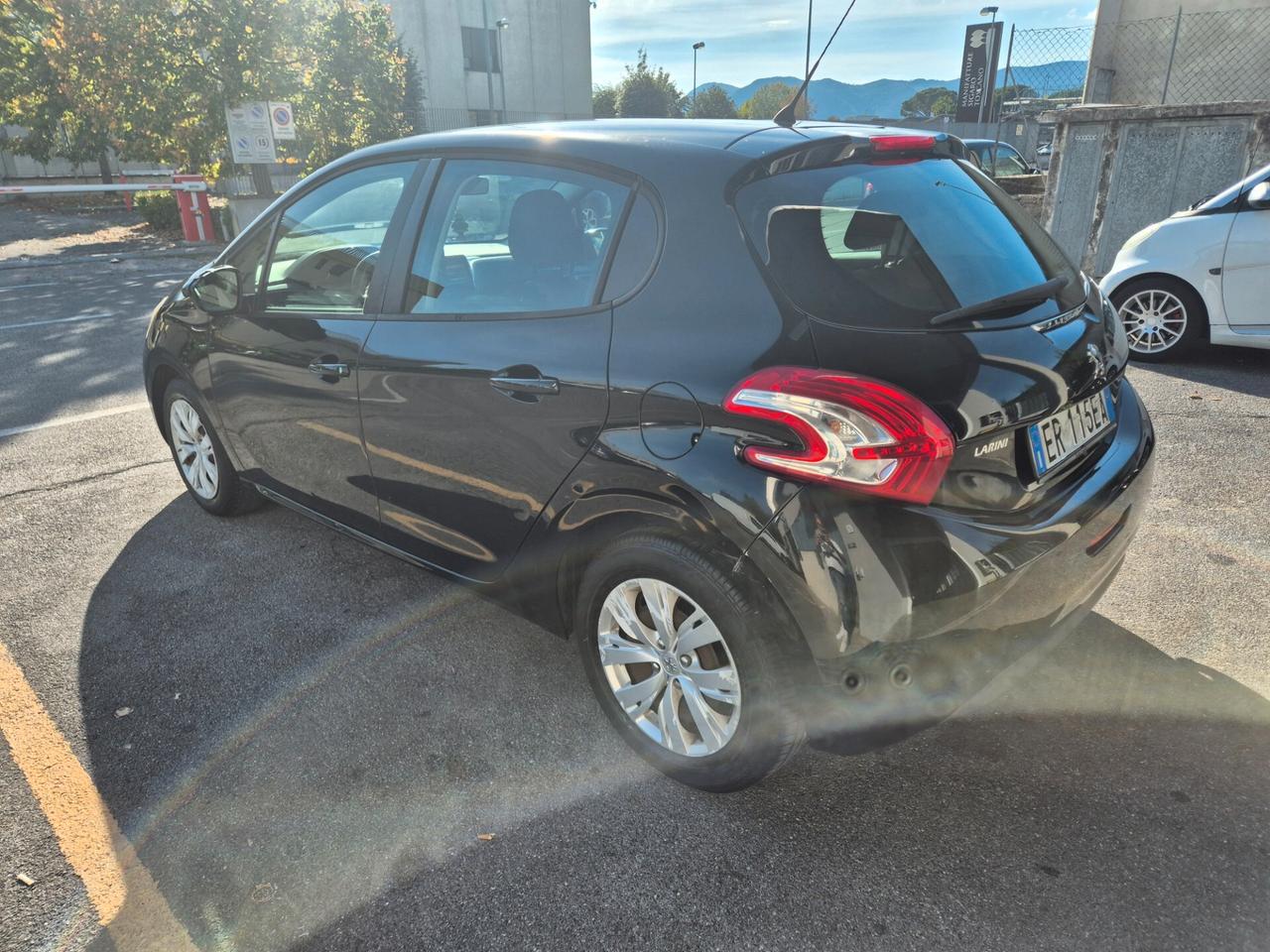 Peugeot 208 1.2 VTi 82 CV 5 porte Access