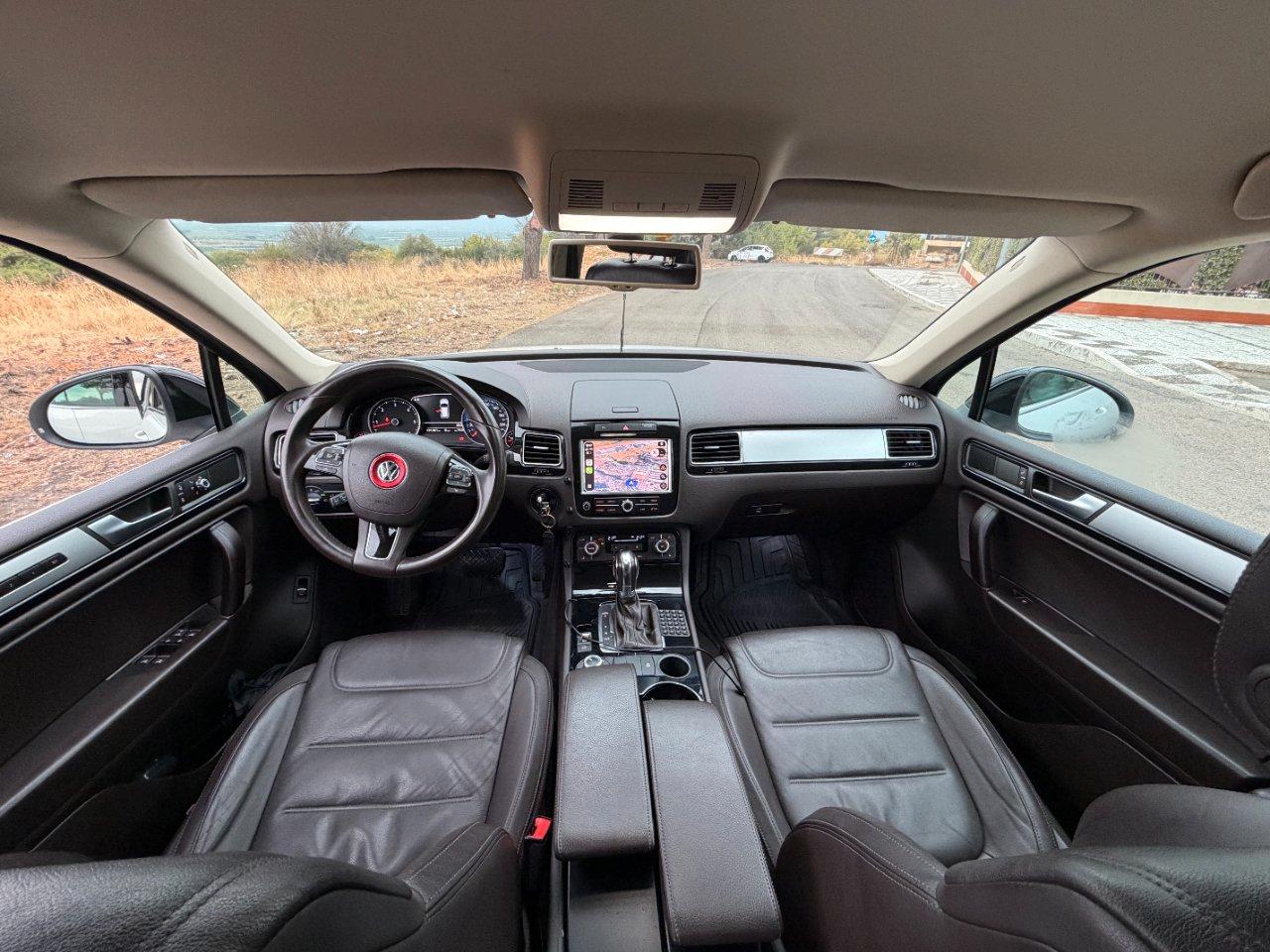 Volkswagen Touareg 3.0 V6 tdi Executive 245cv tiptronic